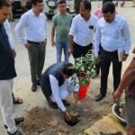 Urmila Mahanta Wins ‘Outstanding Versatile Performer of the Year’ Award