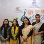 Debabrata Saikia Extends New Year Greetings to Former CM Prafulla Kumar Mahanta in Guwahati